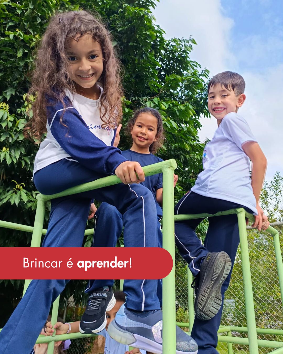 Brincar é aprender! Nossa Senhora Menina