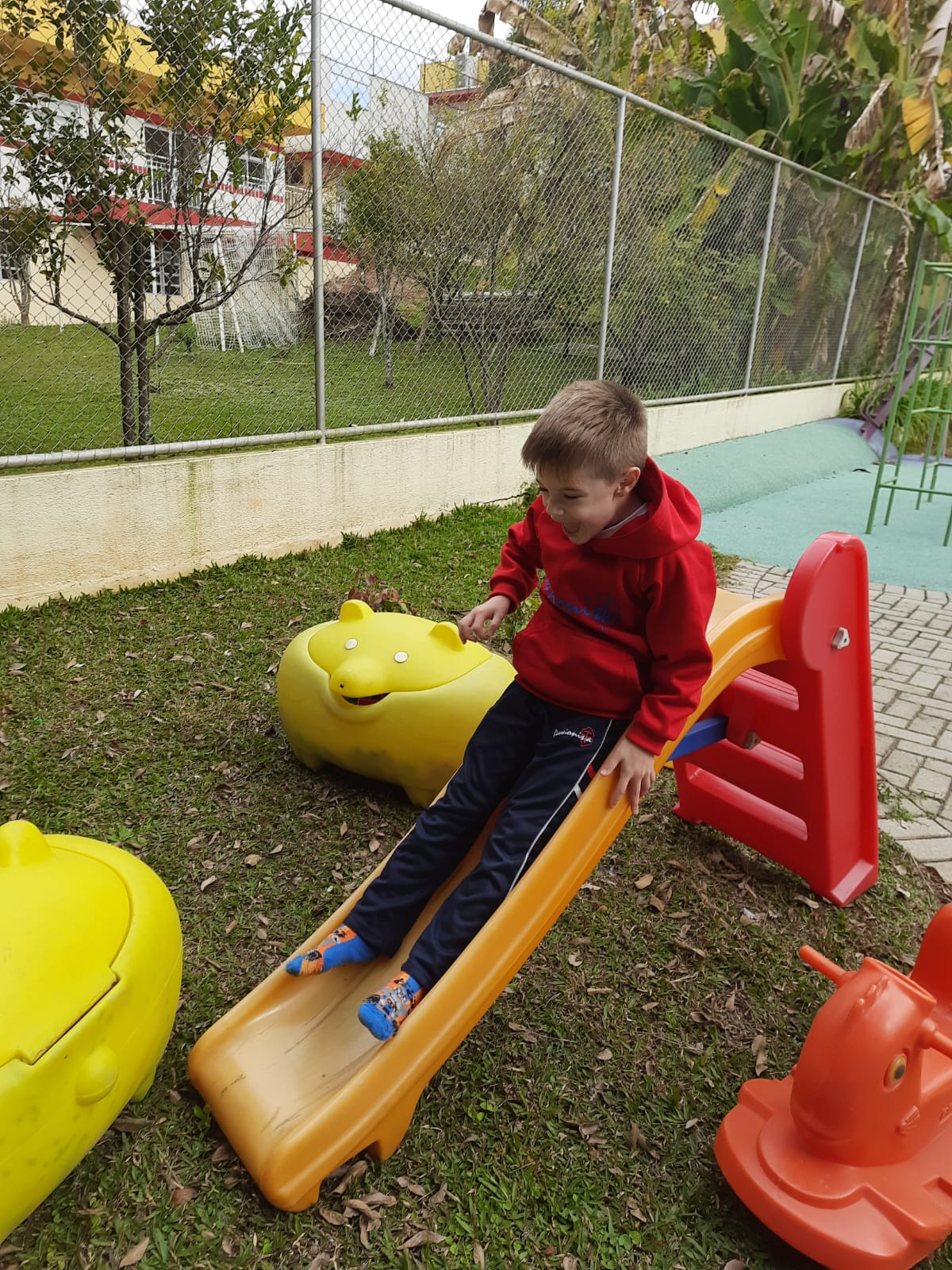 Muita diverso e Aprendizado na Educao Infantil! Nossa Senhora Menina