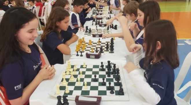 O 2 Torneio Passionista de Xadrez foi um verdadeiro xeque-mate de sucesso! - Nossa Senhora Menina